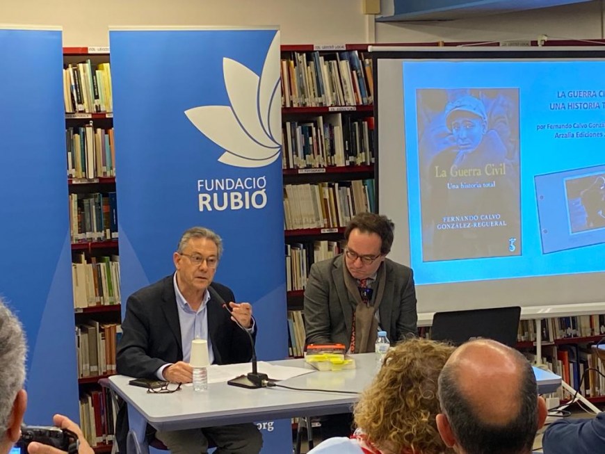 Presentación libro del escritor Fernando Calvo Gonzáles-Regueral.